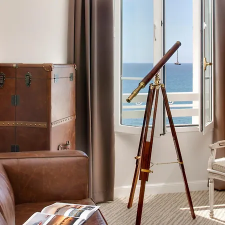 Hotel Grand Des Sablettes - Curio Collection By Hilton+++ 4*