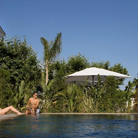 Grand Des Sablettes - Curio Collection By Hilton+++ Hotel